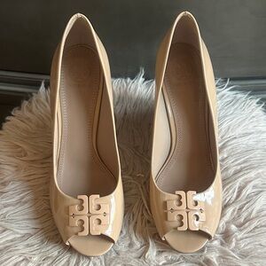 Tory Burch Nude Peep Toe Heels